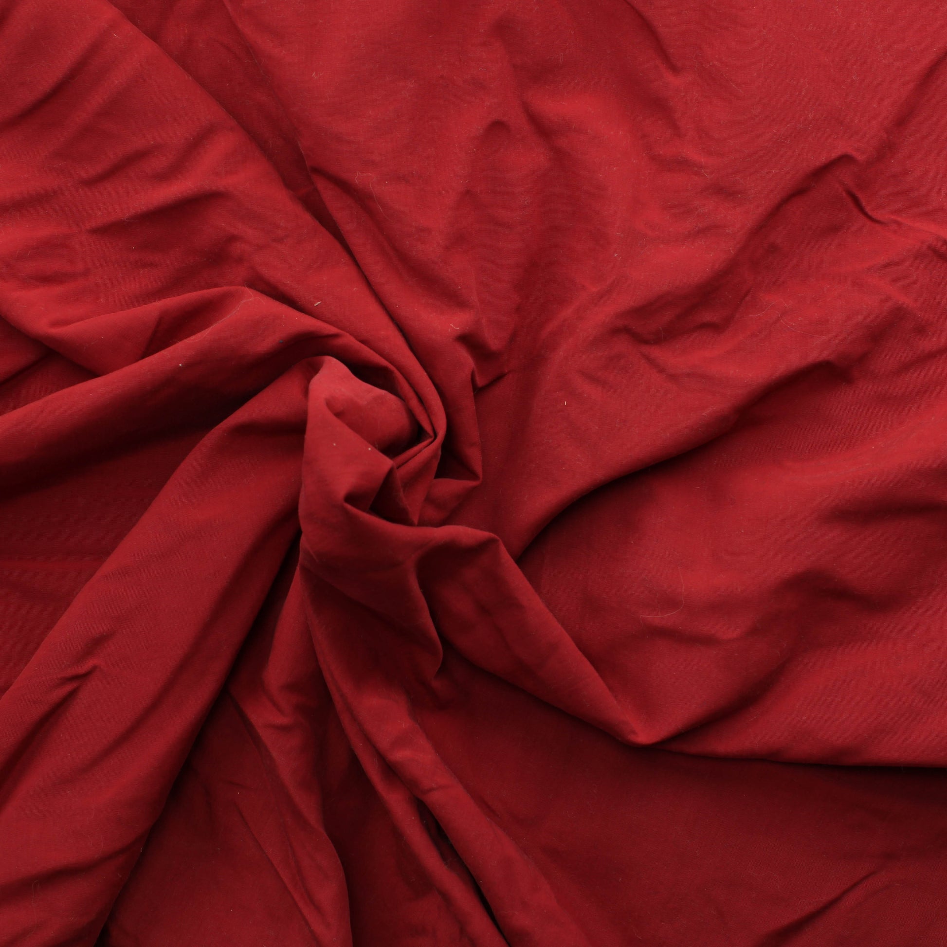 Punainen Vaatetuskangas - Pala