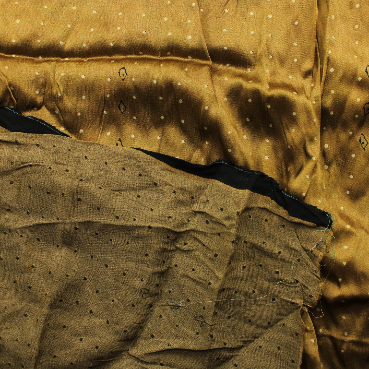 Ruskea Satiini - Pala