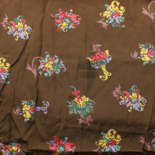 Ruskea kuviollinen Vaatetuskangas - Pala