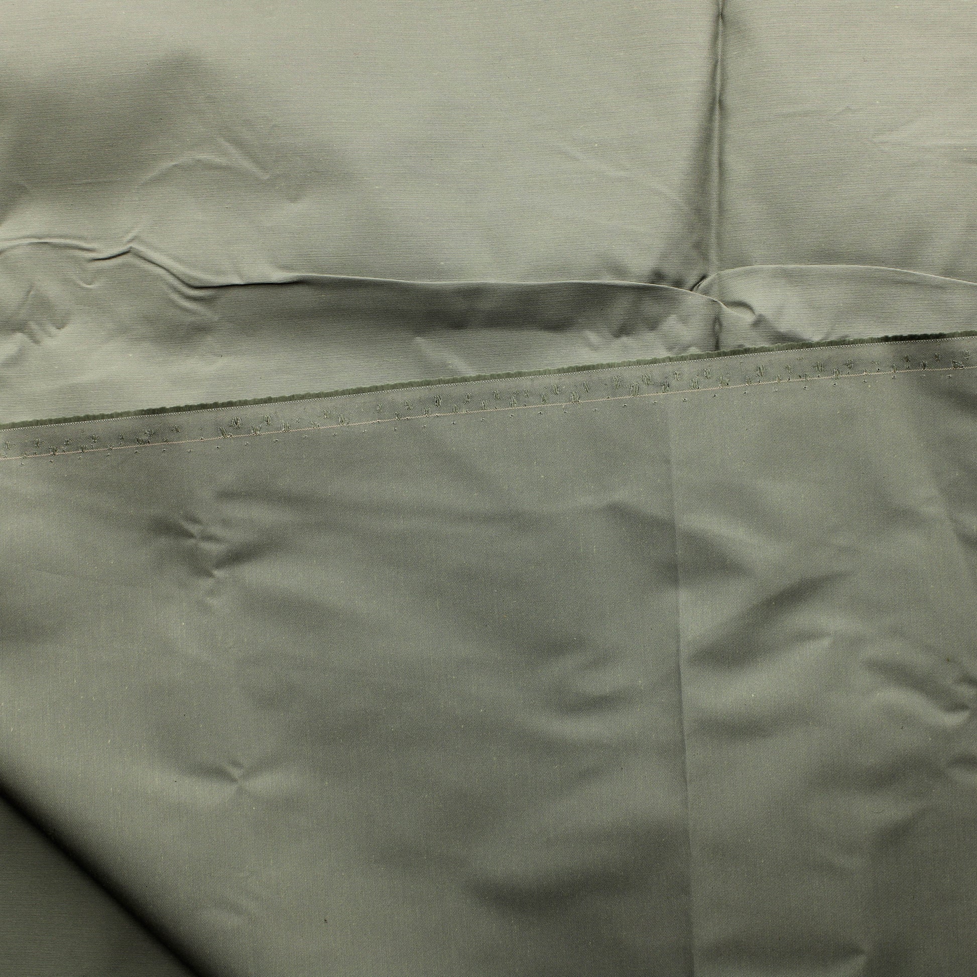 Harmaa Vaatetuskangas nro 27 - Pala