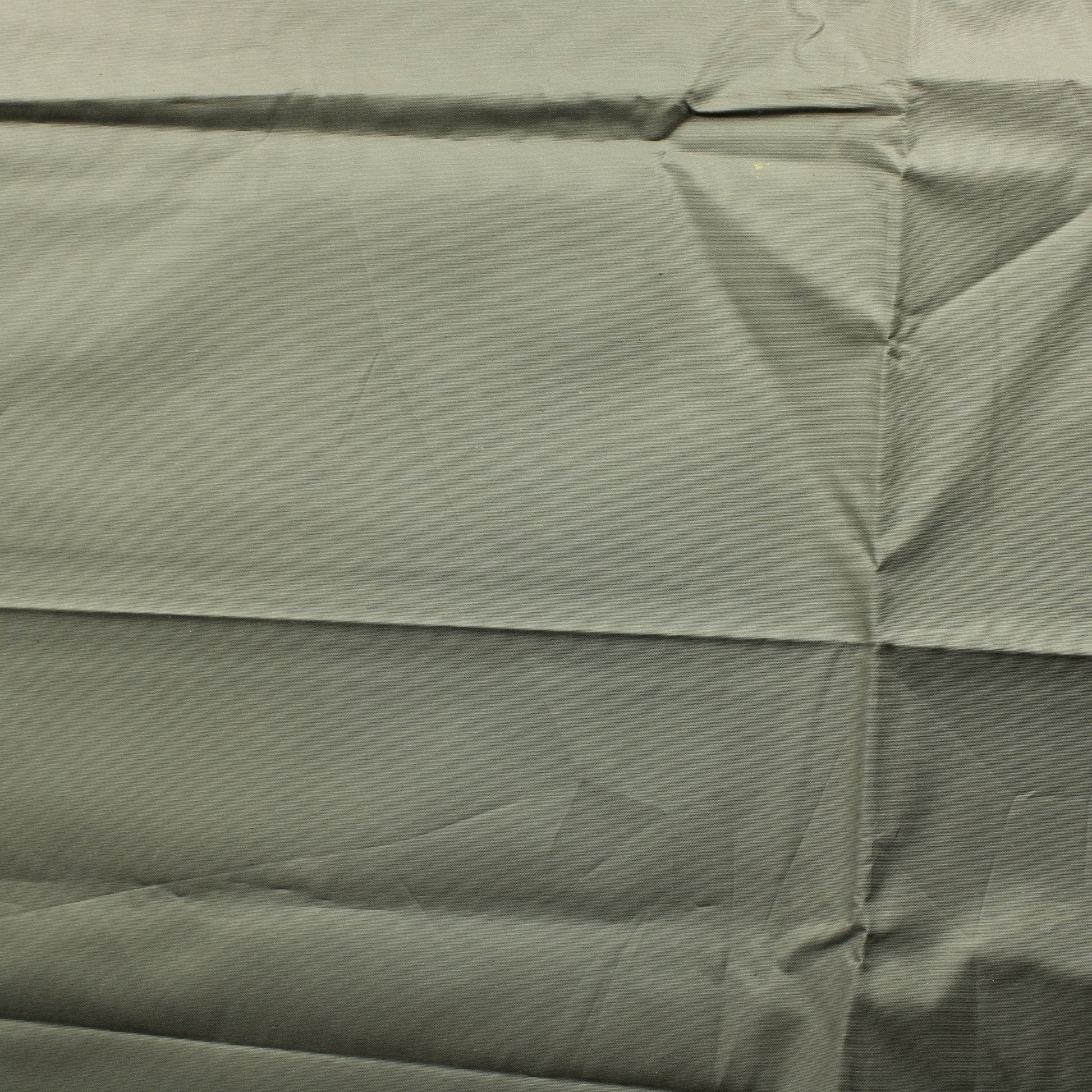 Rusehtavan harmaa Vaatetuskangas nro 23 - Pala