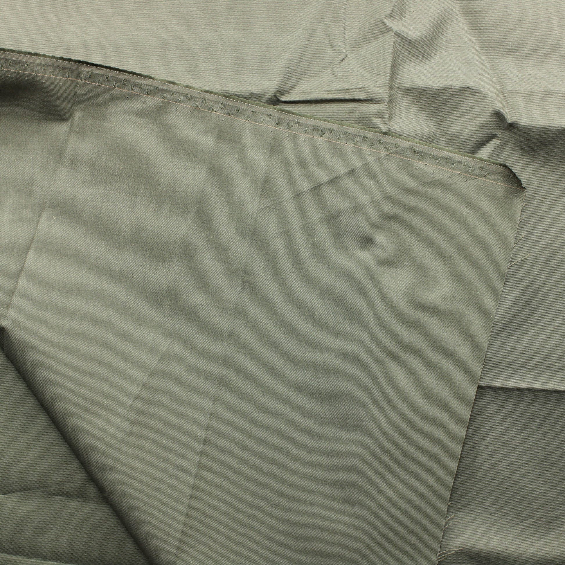 Rusehtavan harmaa Vaatetuskangas nro 23 - Pala