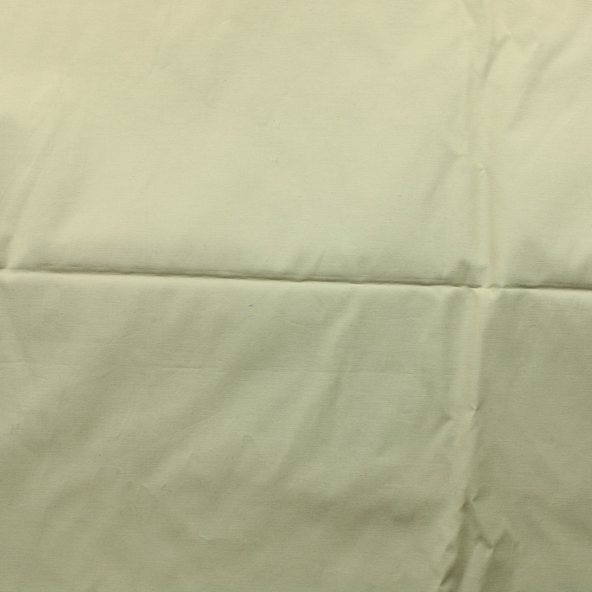 Vaalea harmahtava Vaatetuskangas nro 12 - Pala