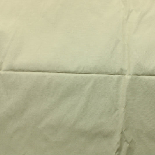 Vaalea harmahtava Vaatetuskangas nro 12 - Pala