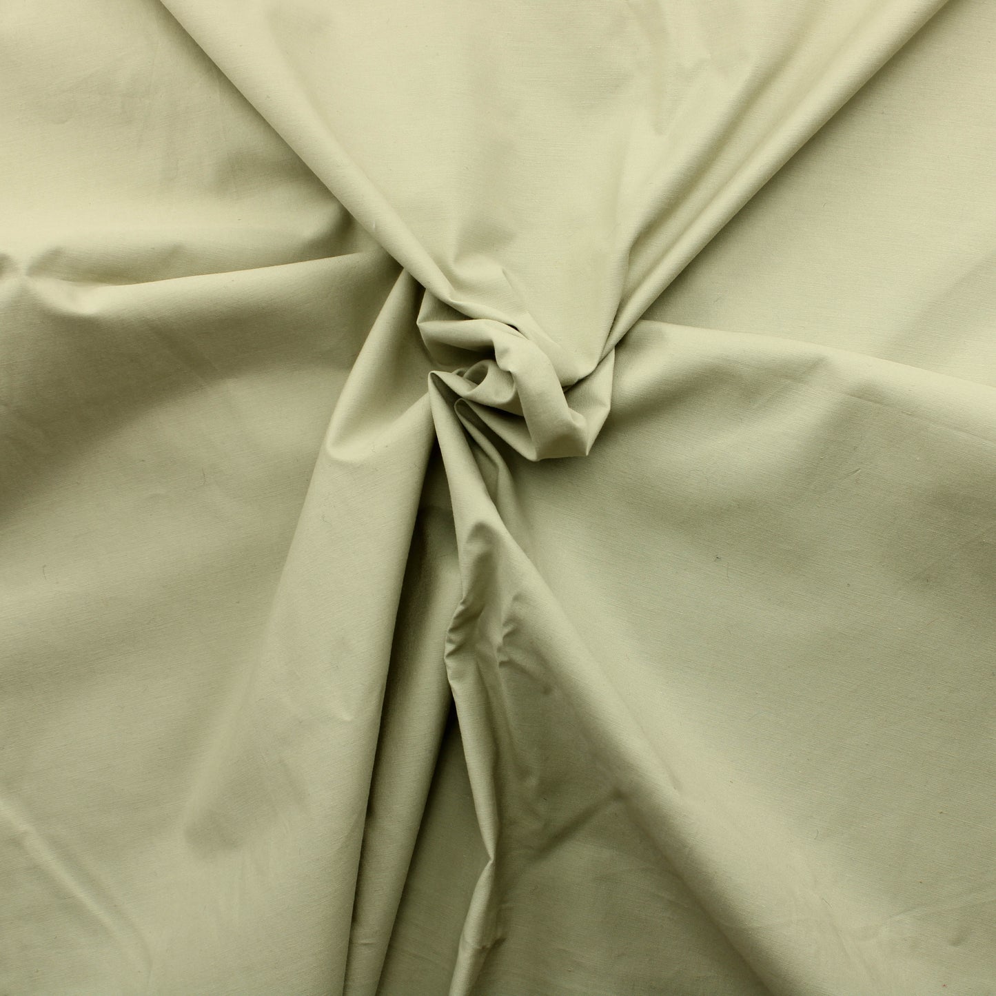 Vaalea harmahtava Vaatetuskangas nro 12 - Pala