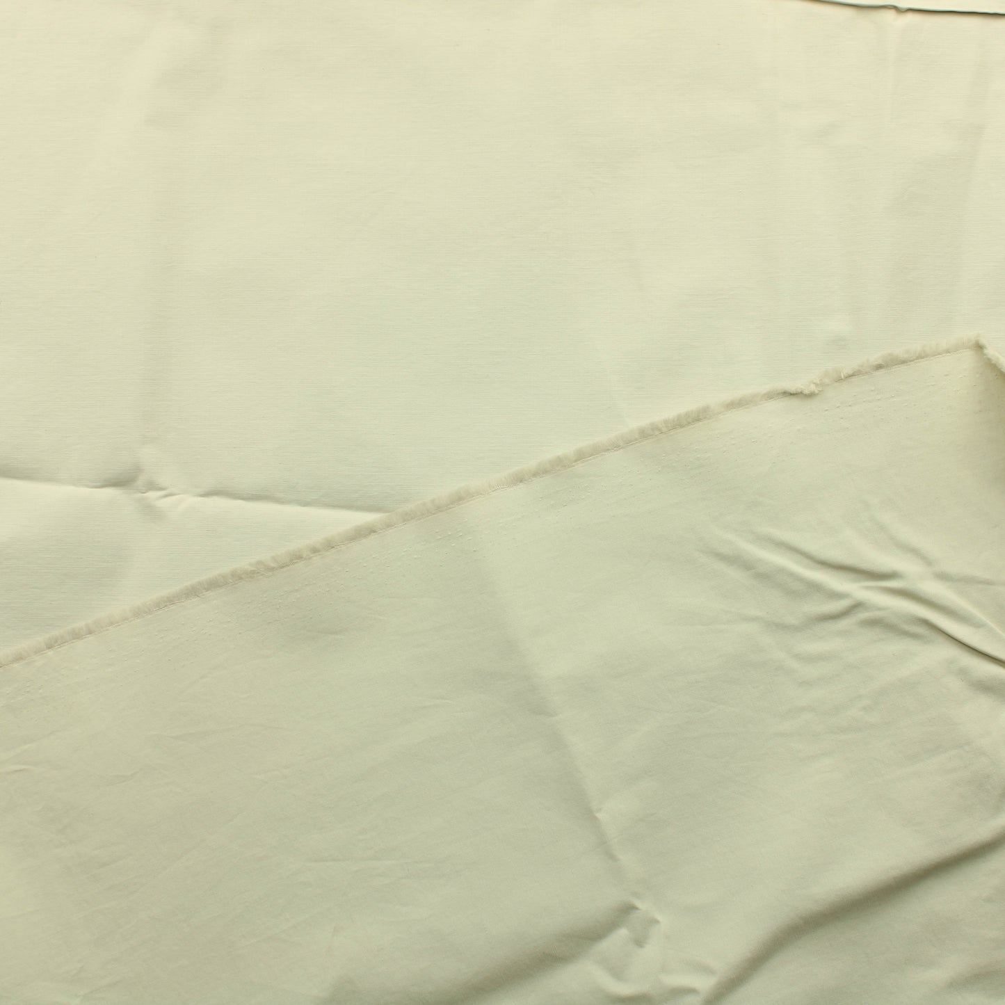 Vaalea harmaanbeige Vaatetuskangas nro 10 - Pala