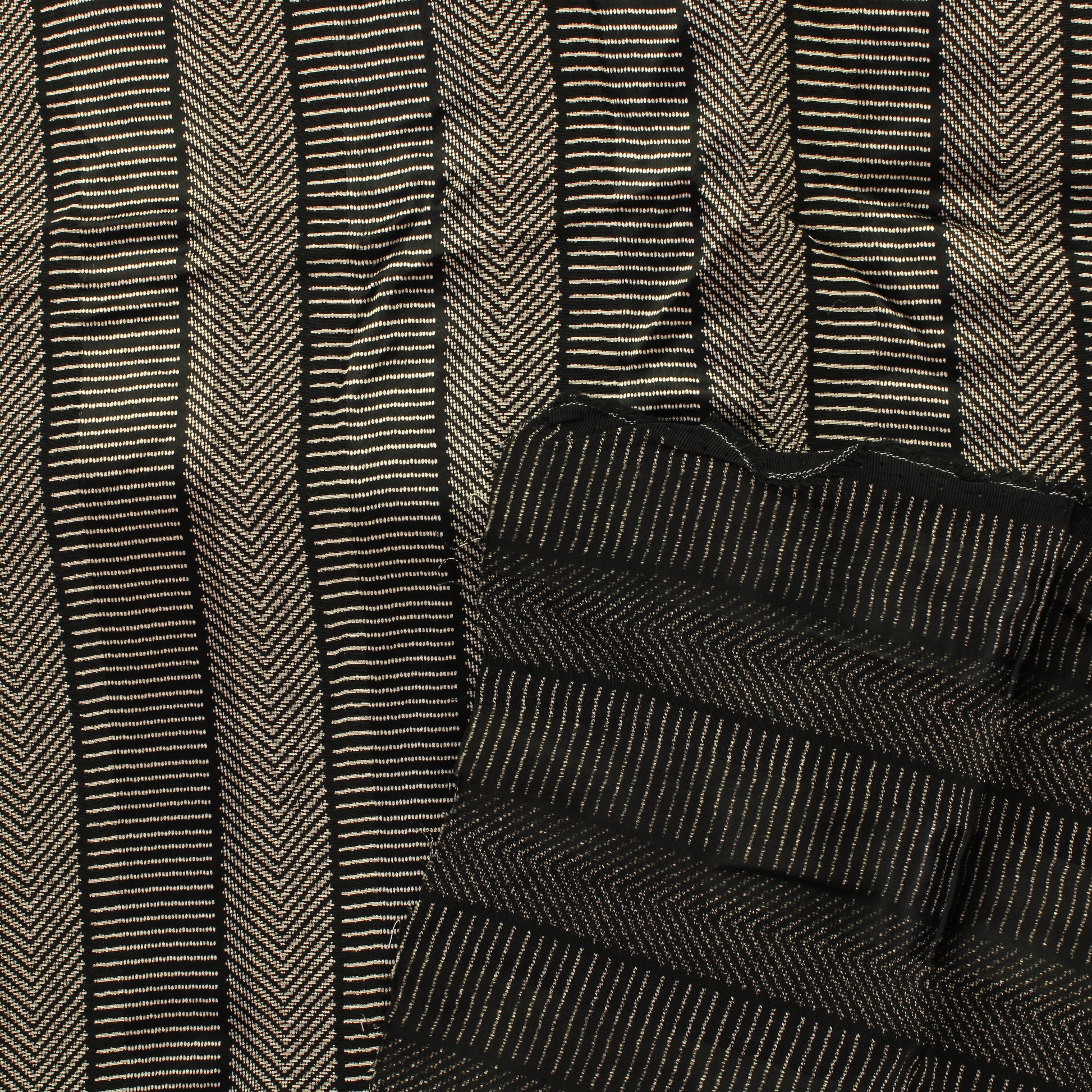 Musta-harmaa Vaatetuskangas - Pala