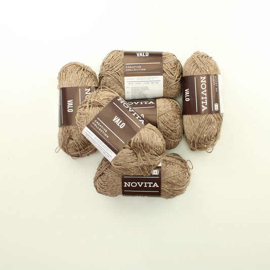 Novita Valo - 6051 Lankapussi 327 (300g)