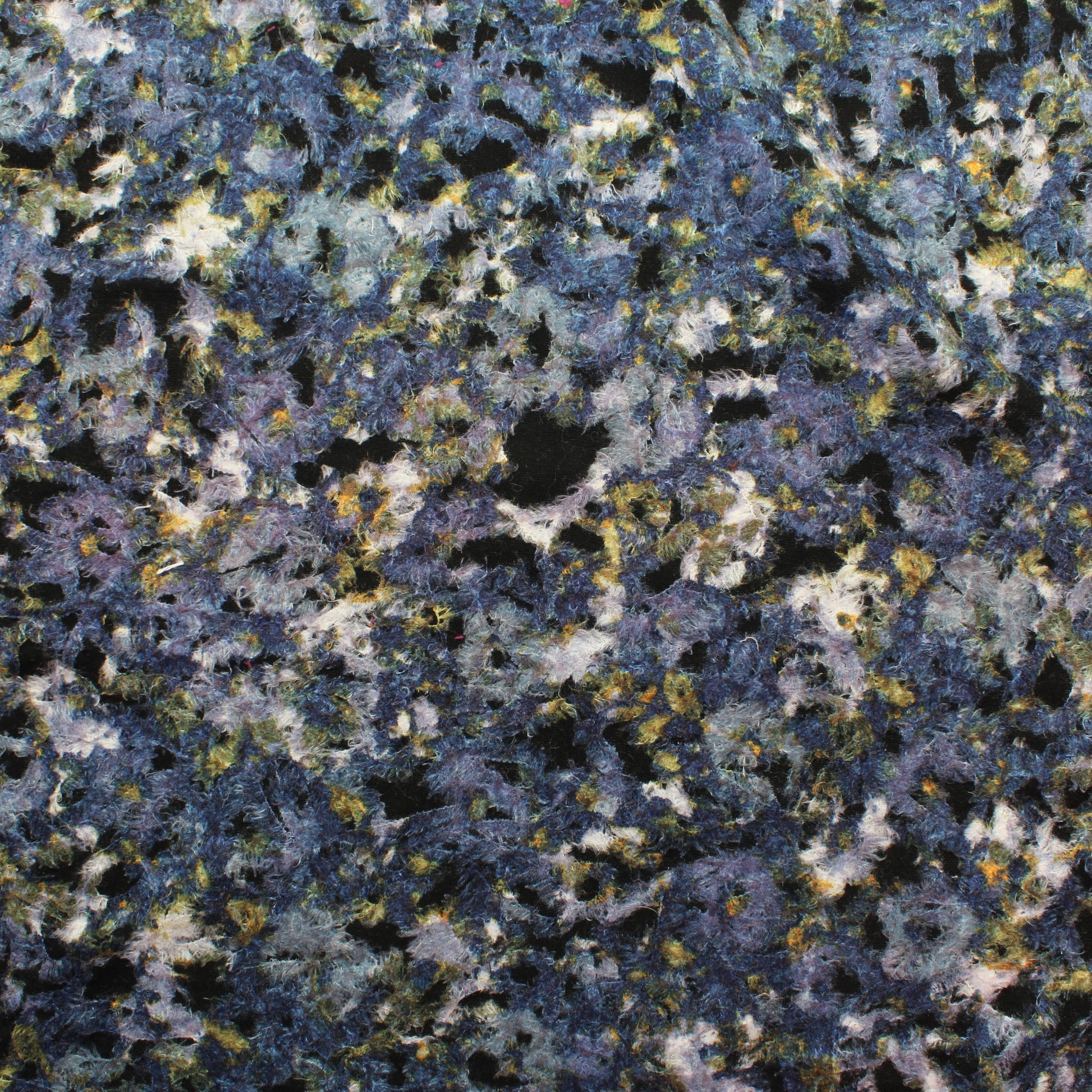 Huovutettu sekoitekangas - Pala