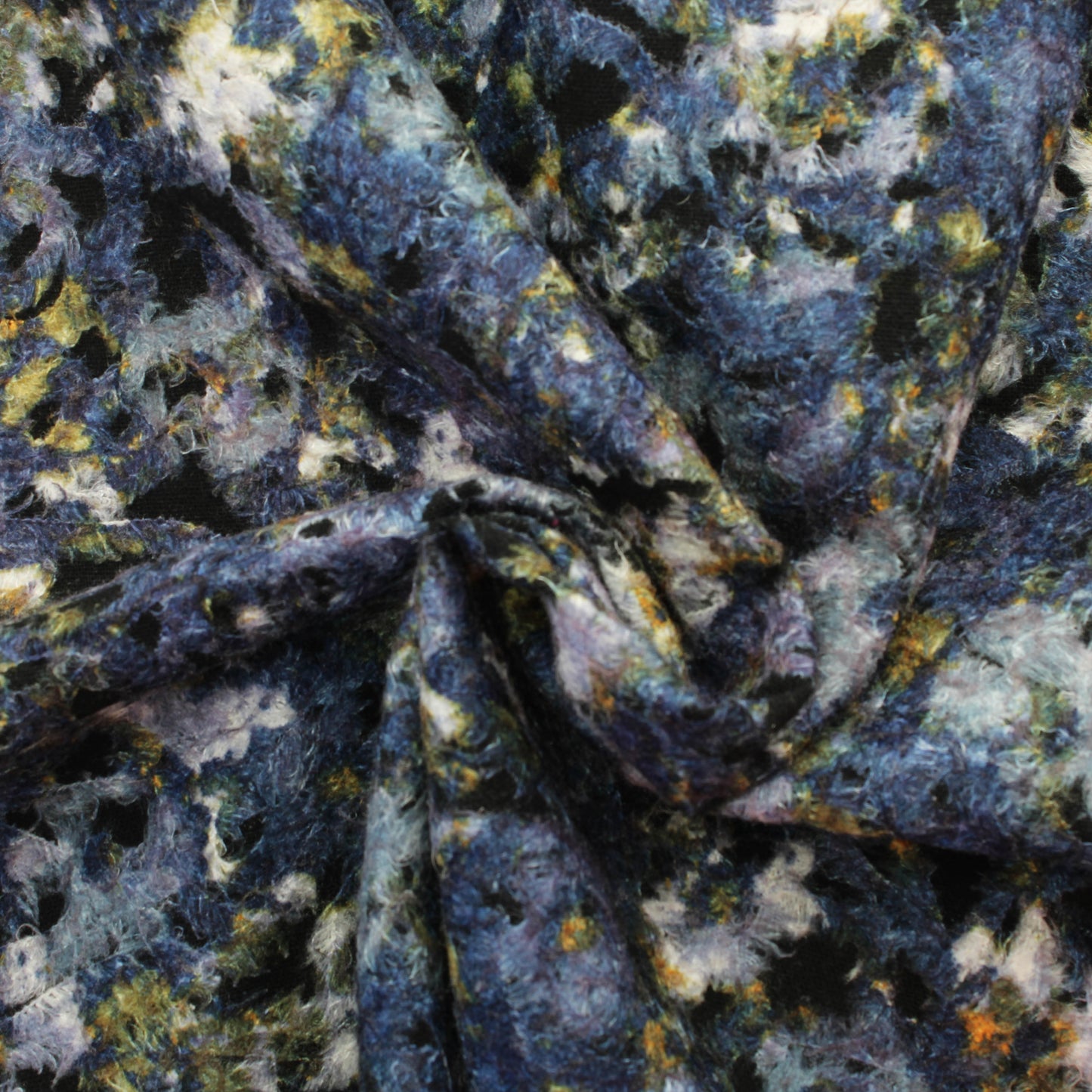 Huovutettu sekoitekangas - Pala