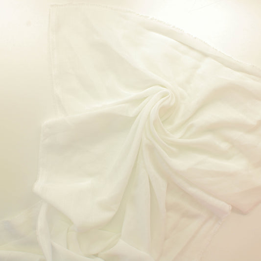 Kukkakirjailtu Verhokangas - Pala