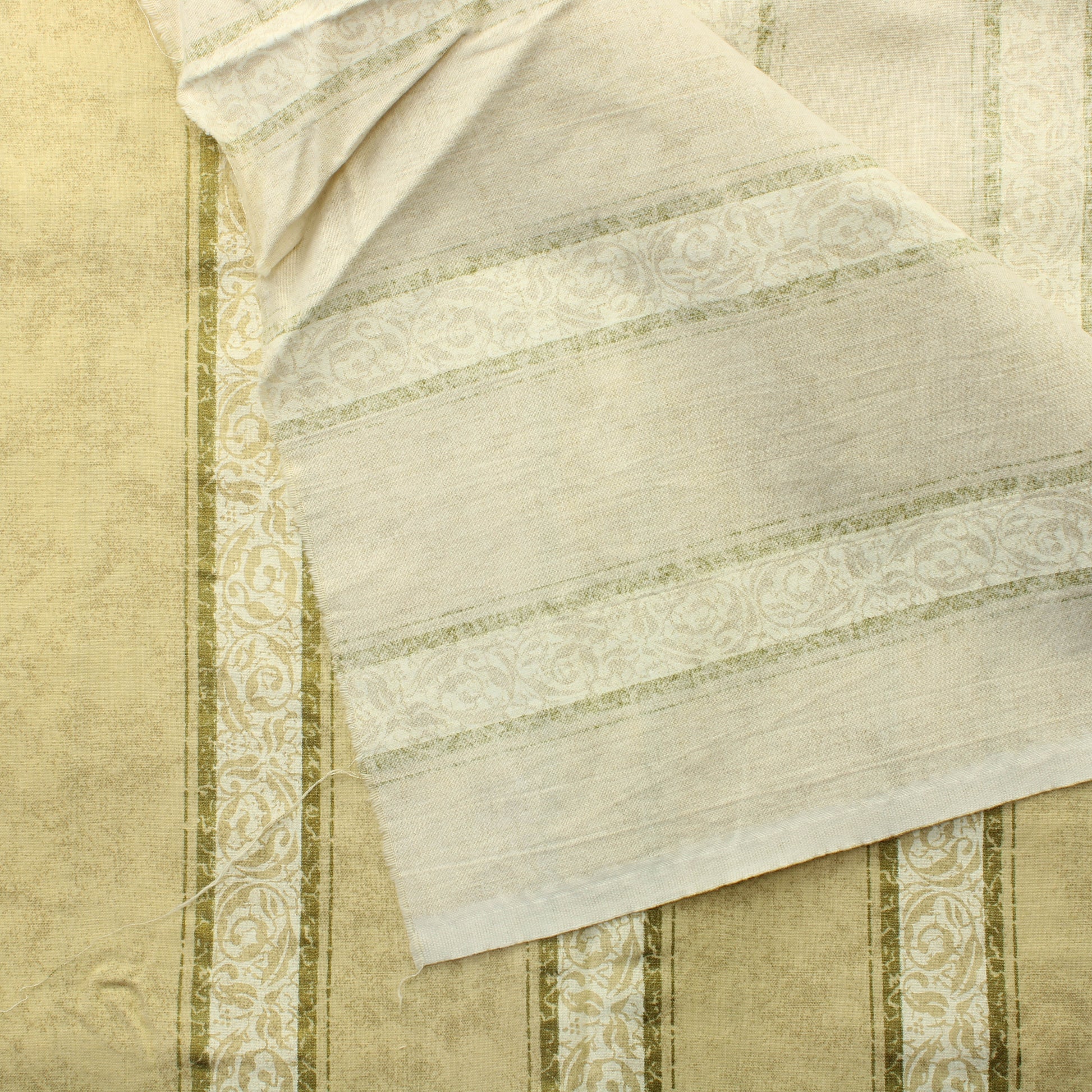 Beige Pystyraitainen Puuvilla - Pala