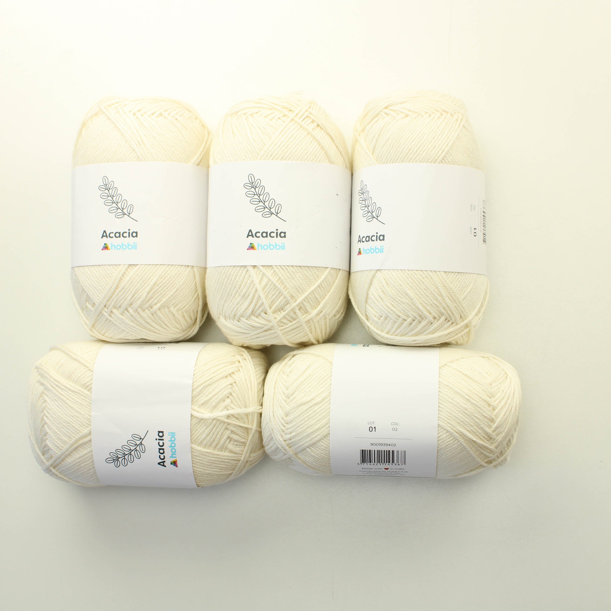 Hobbii Acacia - 01 Lankapussi 551 (500g)
