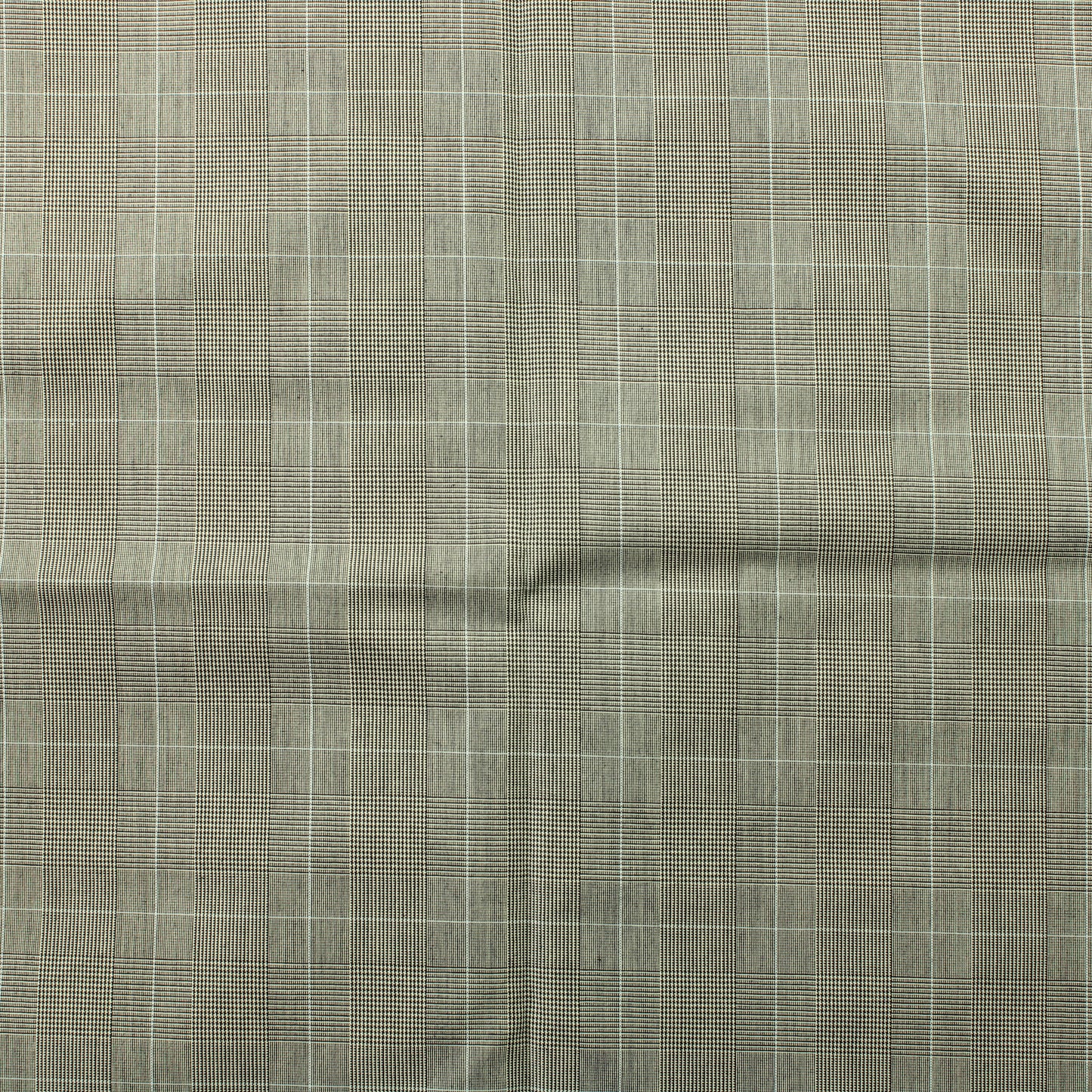 Ruudullinen tekokuitu  - Pala
