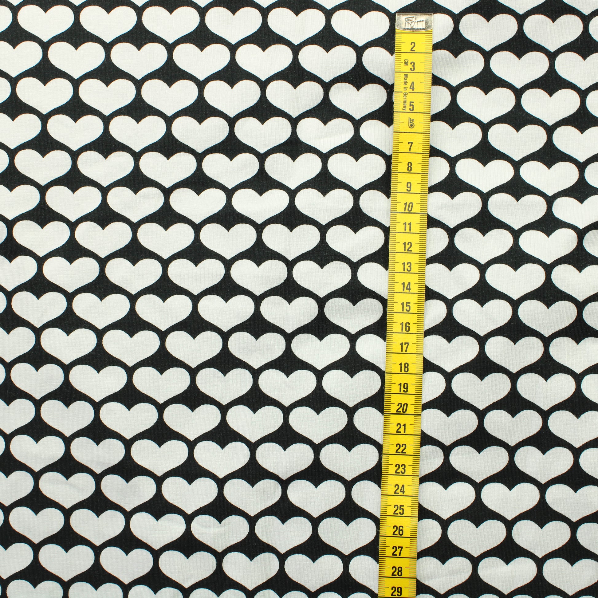 Mustavalkoinen Sydän Trikoo 145cm - Pala
