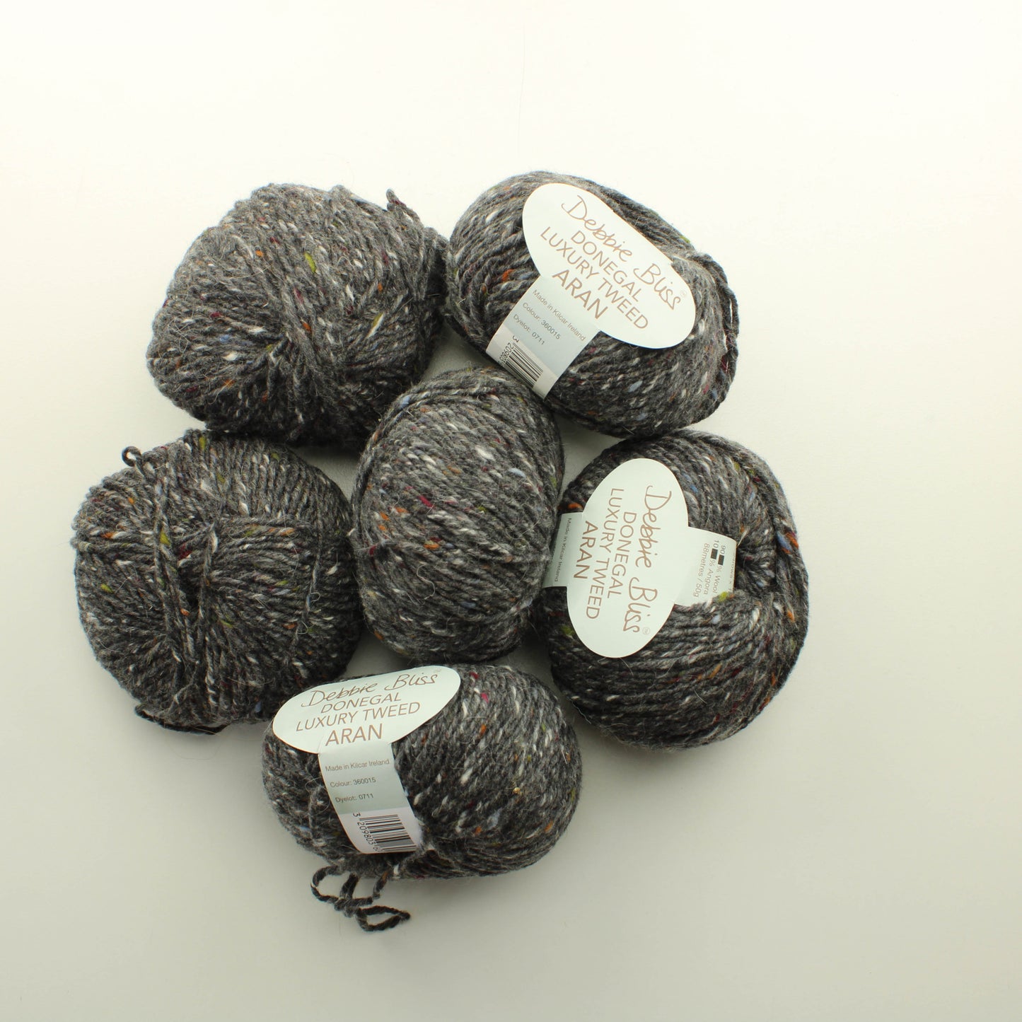 Debbie Bliss Donegal Luxury Tweed Aran - 360015 Lankapussi 588 (300g) 