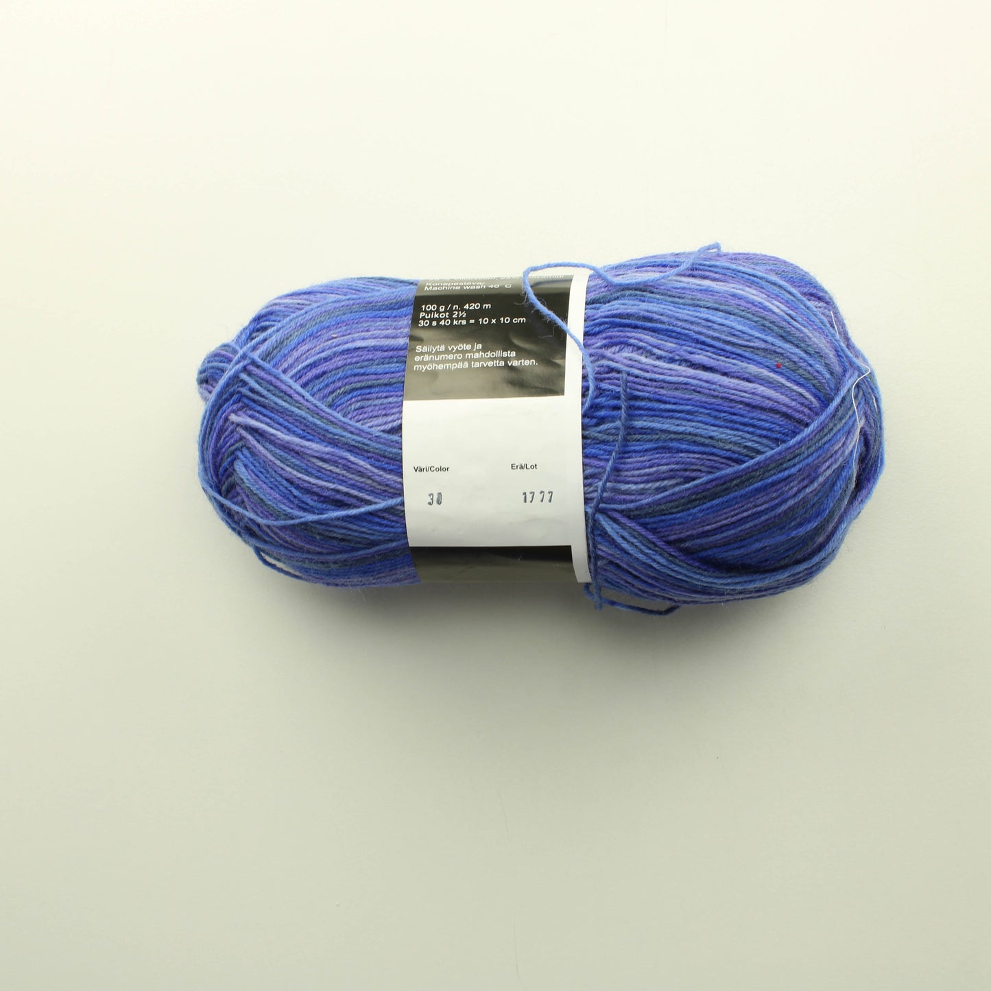 Pirkanmaan Kotityö Oy Kirjo-Pirkka - 30 Lankapussi 987 (160g)