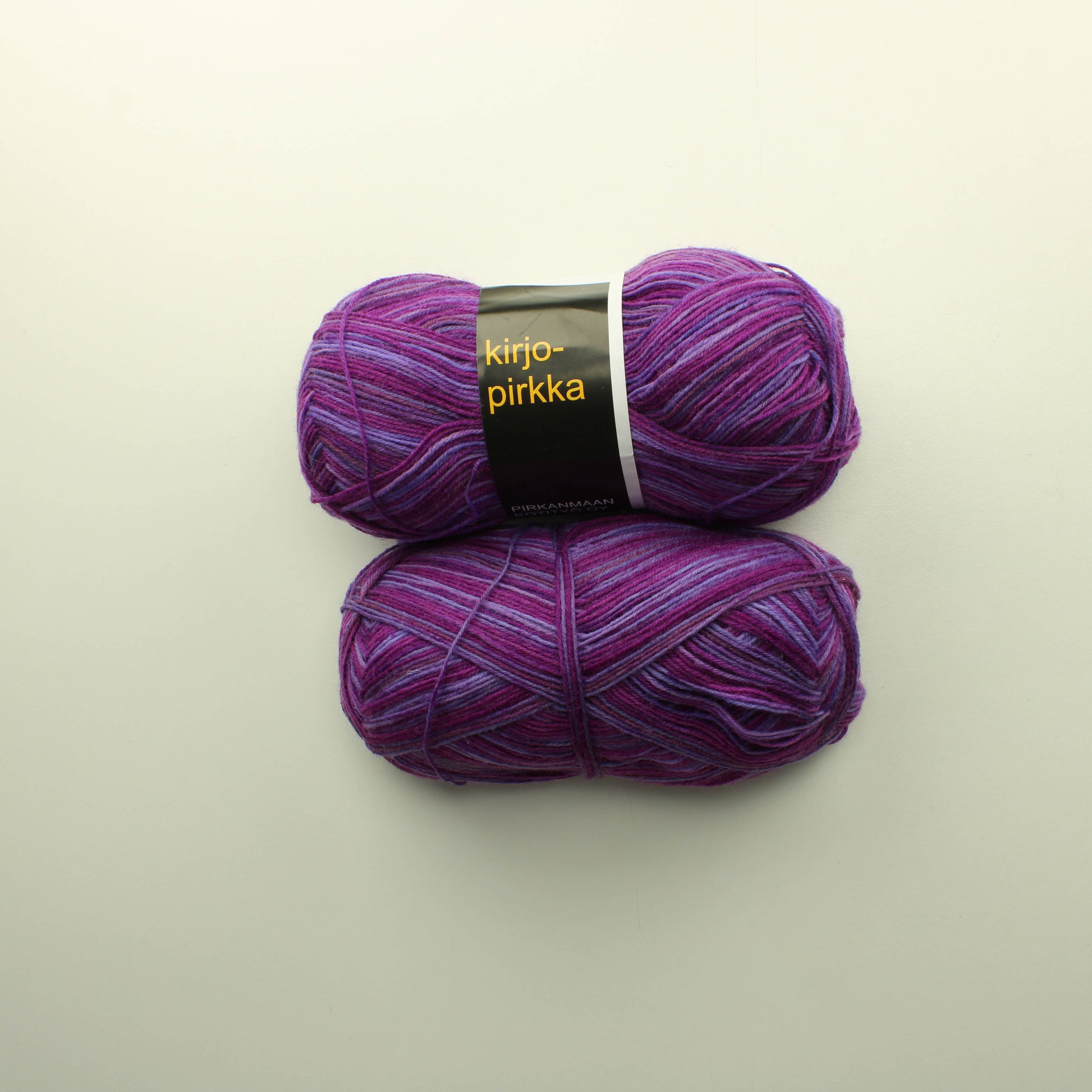 Pirkanmaan Kotityö Oy Kirjo-Pirkka - 33 Lankapussi 83 (195g)