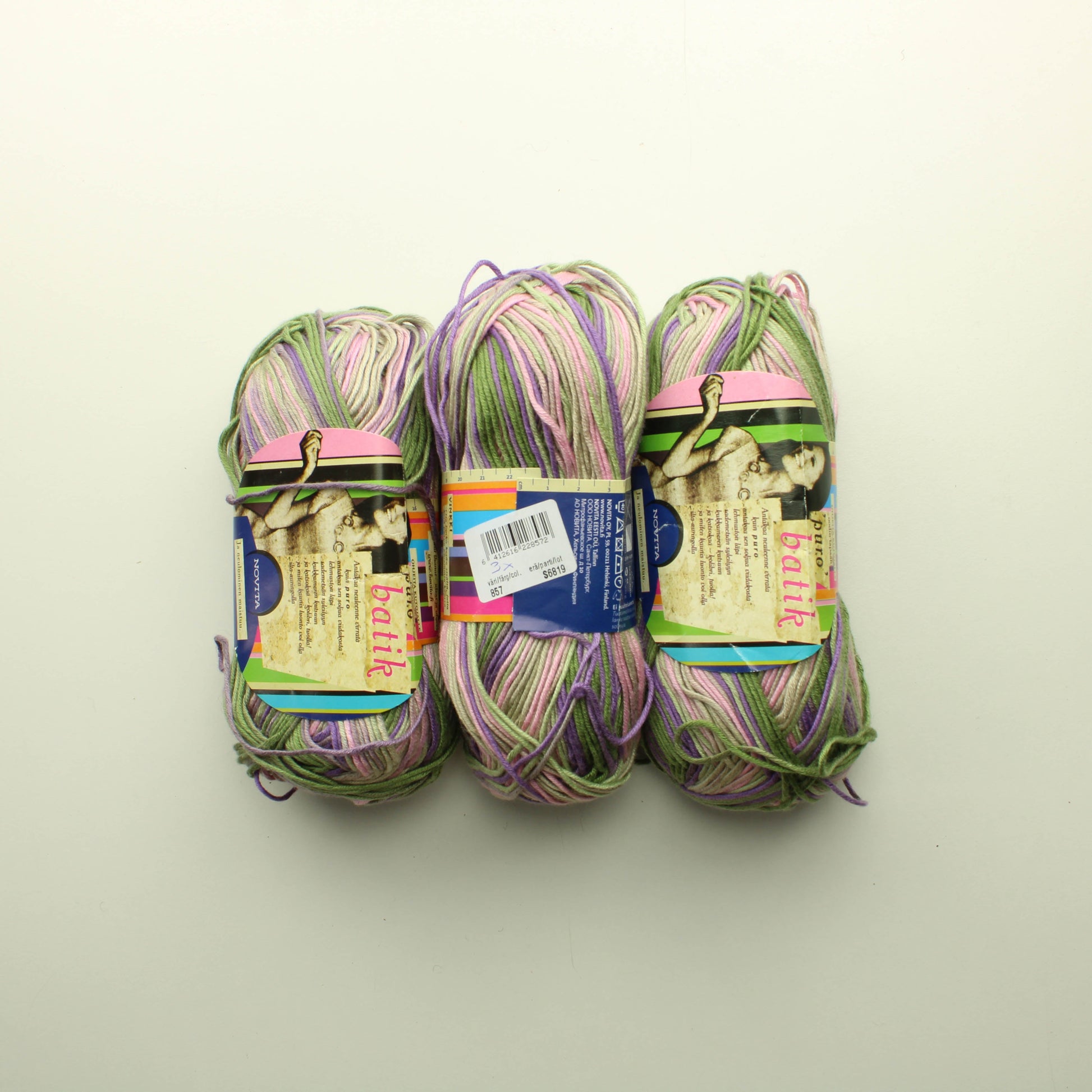 Novita Puro Batik - 857 Lankapussi 248 (300g)