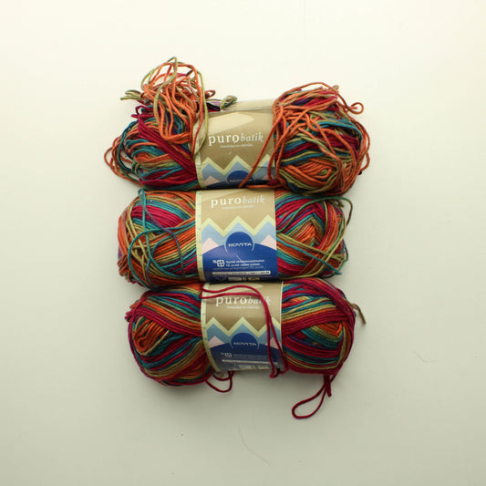 Novita Puro Batik - 856 Lankapussi 571 (300g)
