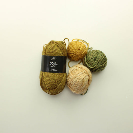 Svarta Fåret Ulrika - Lankapussi 628 (n. 120g)