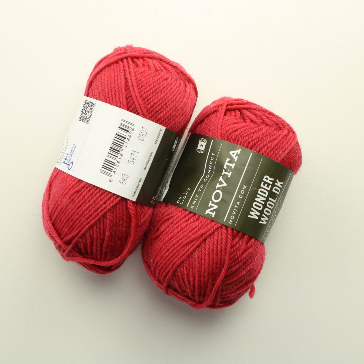 Novita Wonder Wool DK 50g - 5471 Lankapussi 702 (100g)