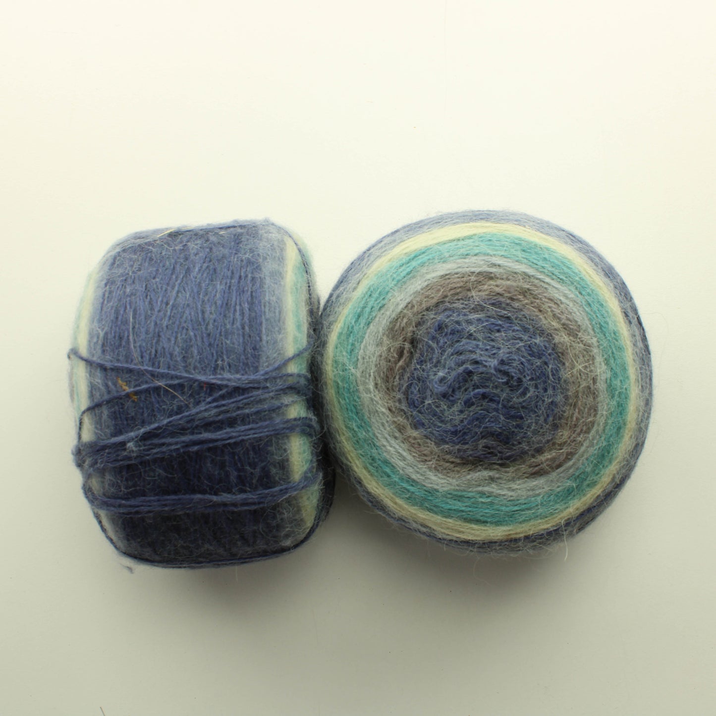 Katia Kaleido - Lankapussi 639 (300g)