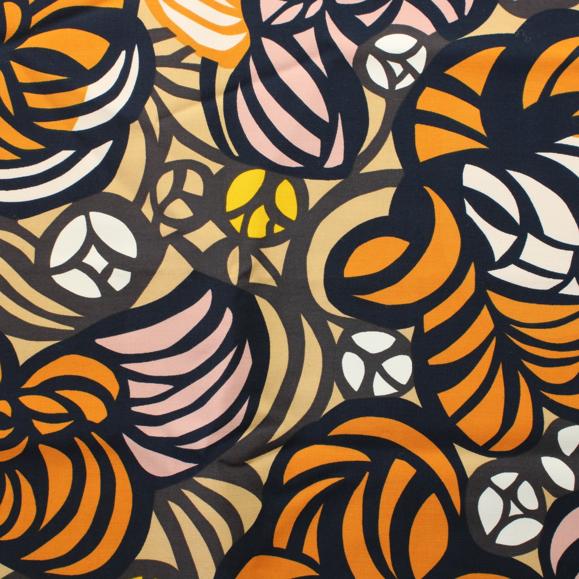 Marimekko Torstai Vaatetuskangas - Pala
