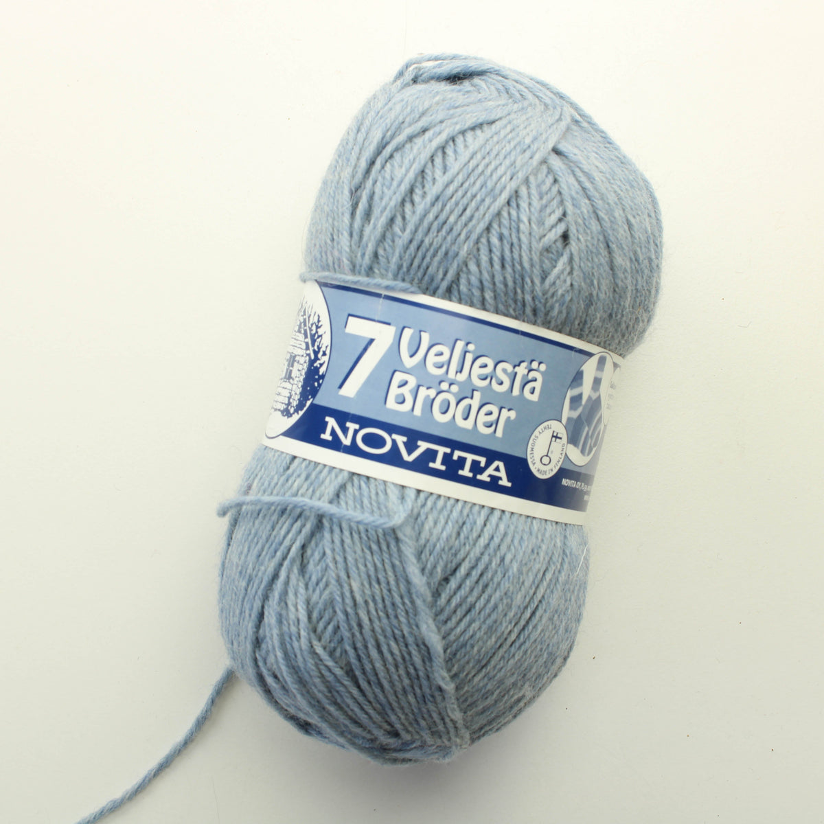 Novita 7 Veljestä 150g - 016