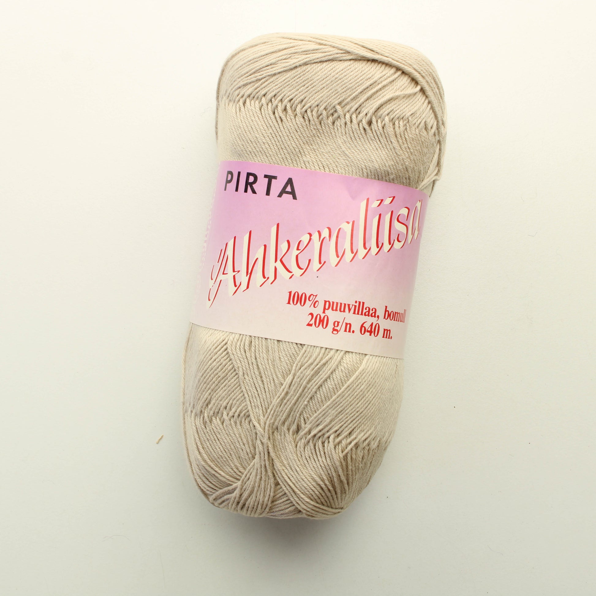 Pirta Ahkeraliisa - 858 (saattaa puuttua vyöte)