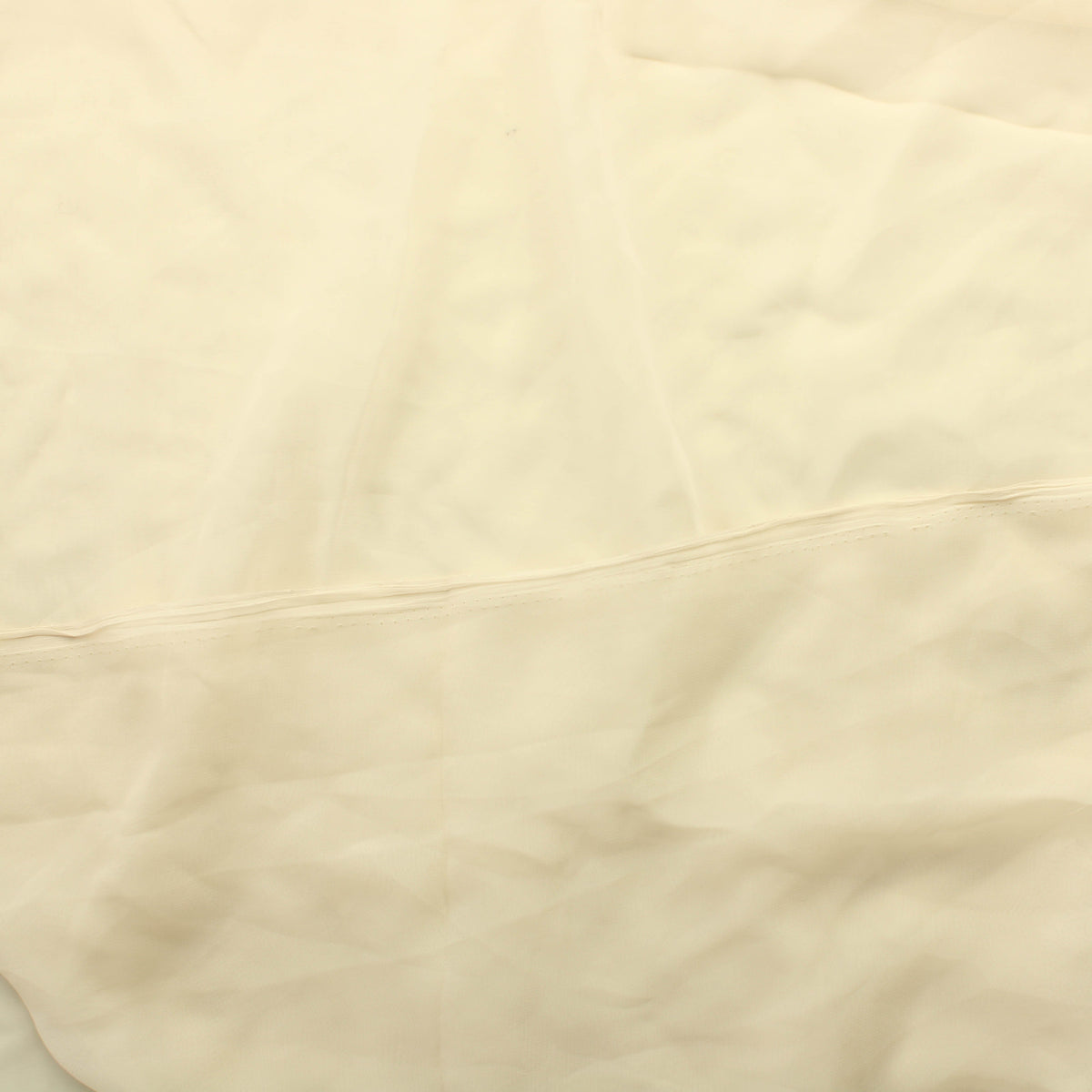 Vaalea beige Georgette Vaatetuskangas nro 16 - Pala