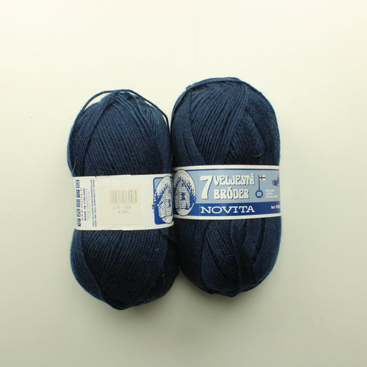 Novita 7 Veljestä 150g - 276 Lankapussi 725 (300g)