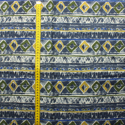 Kuviollinen Ohuehko College - Pala