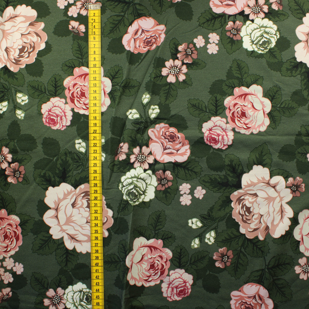 Ommellinen Babushka Roses JC - Pala
