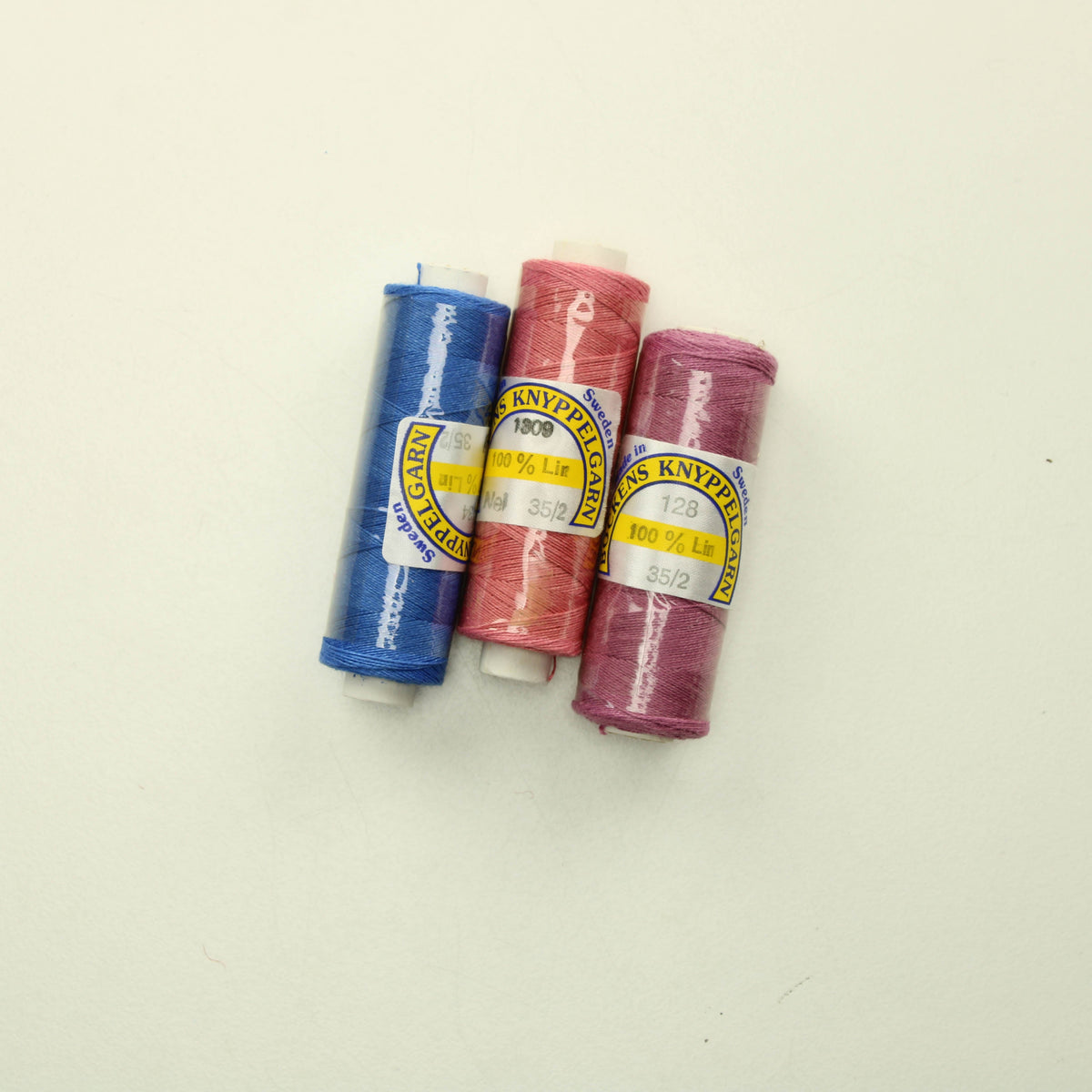 Pallevaiset Nypläyslangat - Lankapussi 102 (50g)