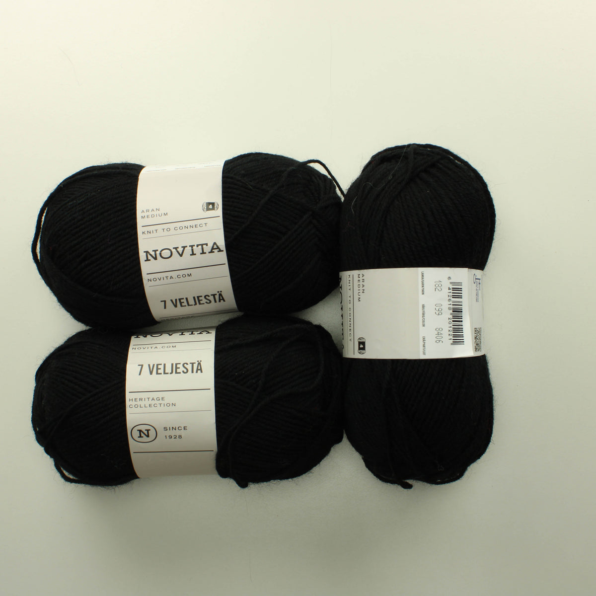 Novita 7 veljestä uusi villaisempi - 099 Lankapussi 609 (300g)