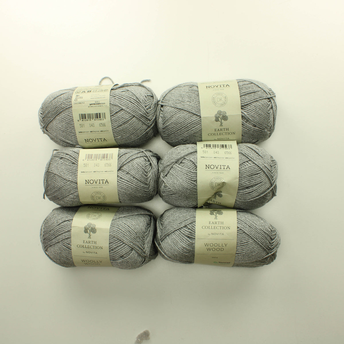 Novita Woolly Wood - 043 Lankapussi 206 (600g)
