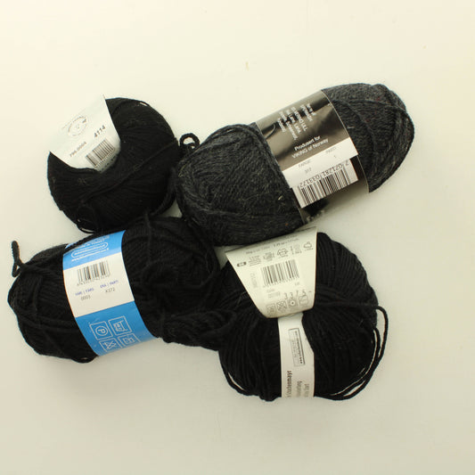 Mustia villalankoja - Lankapussi 339 (170g)