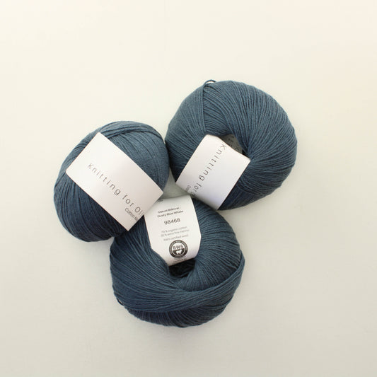 Knitting for Olive CottonMerino - Dustu Blue Whale Lankapussi 144 (150g)