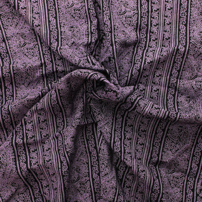 Mustavioletti kuviollinen Viskoosi - Pala