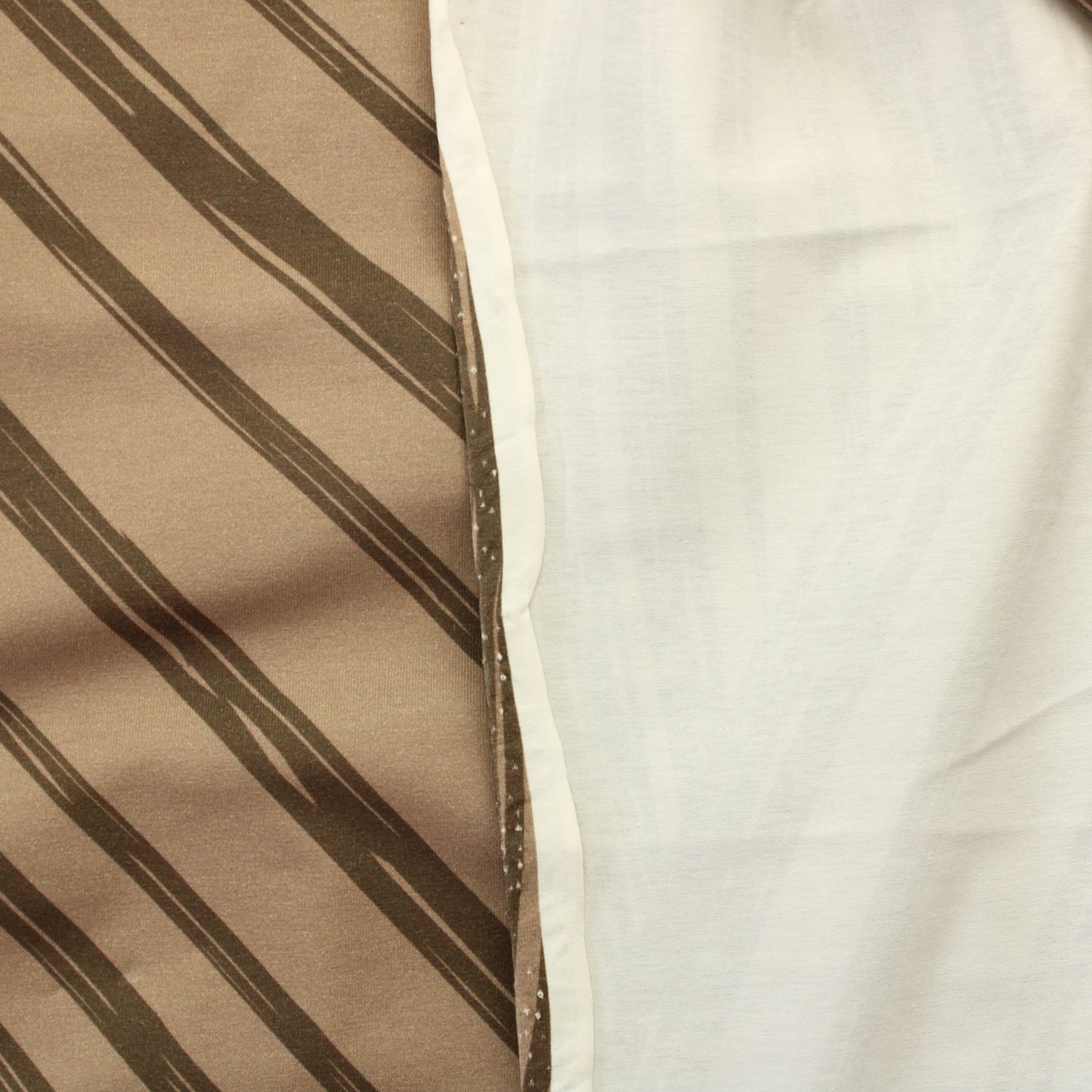 Ommellinen Pitko Trikoo (lievä 2.-laatu) - Pala