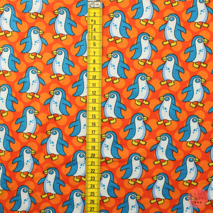 Oranssi pingviini Trikoo - Pala