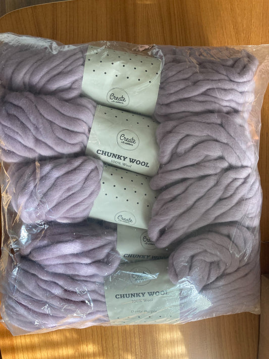 AdLibris Chunky Wool värissä Dusty purple, 200 g - 1