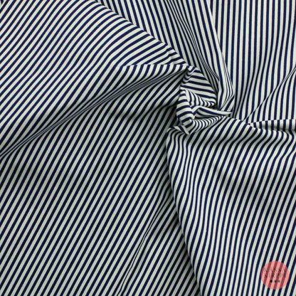 Sinivalkoinen raidallinen Puuvillasatiini - Pala