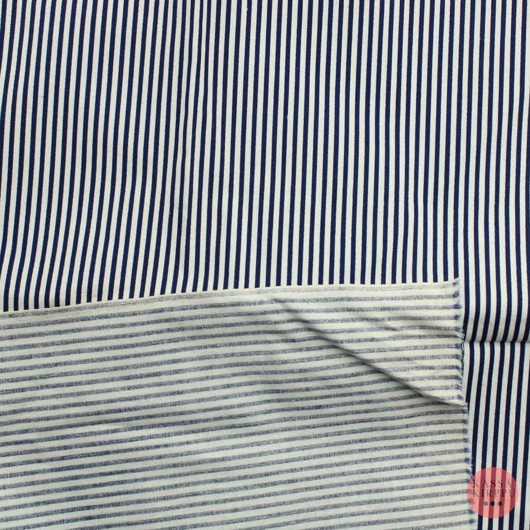 Sinivalkoinen raidallinen Puuvillasatiini - Pala