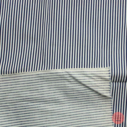 Sinivalkoinen raidallinen Puuvillasatiini - Pala