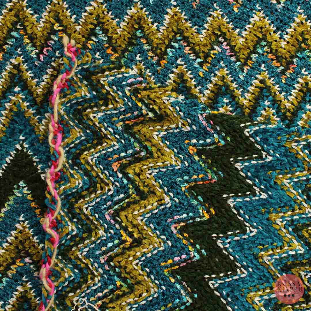 Tekokuituinen Siksak Neulos - Pala