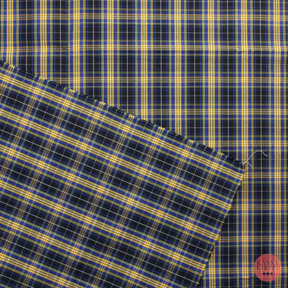 Ruudullinen Vaatetuskangas - Pala