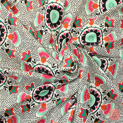 Värikäs valkopohjainen kukka Trikoo - Pala