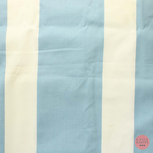 Sinivalkoinen raidallinen Puuvillasekoite - Pala